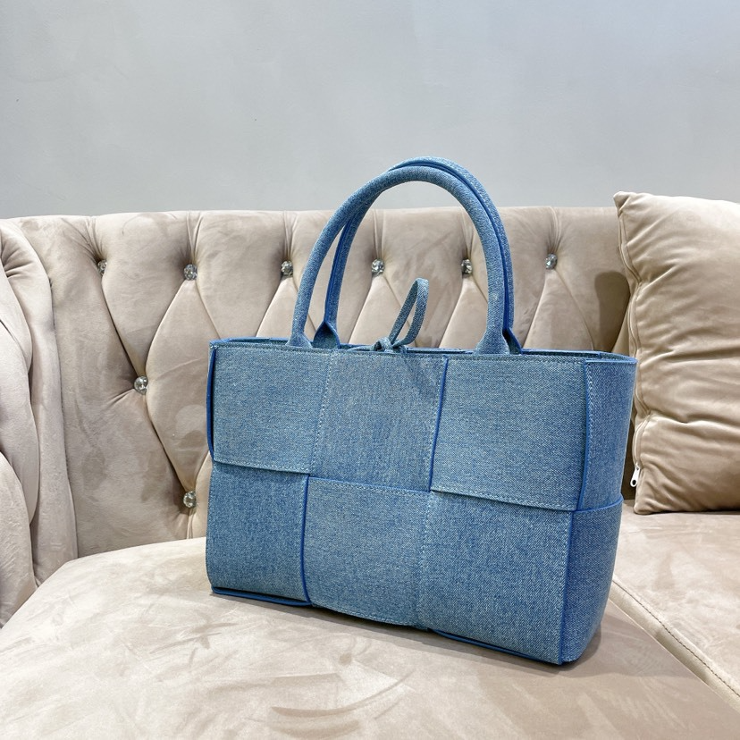 Stylish Woven Quilted Denim Bag