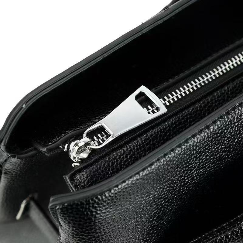 Luxurious Leather Weekender Bag
