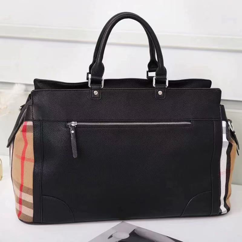 Prime Check Travel Bag – Stylish, Durable & Travel-Ready Essentials Carrier