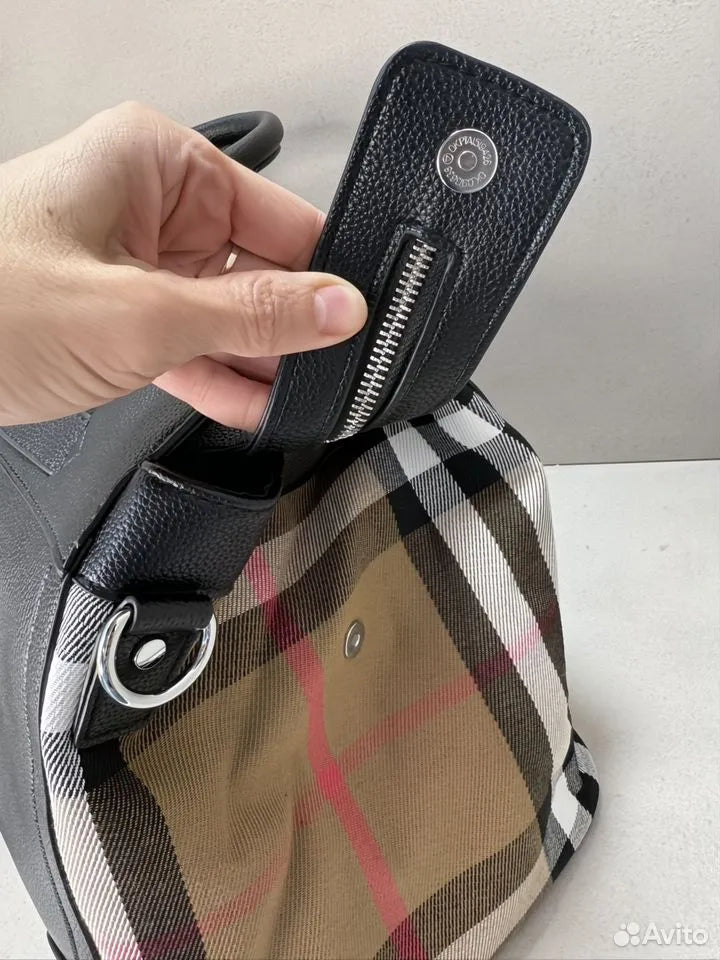Prime Check Travel Bag – Stylish, Durable & Travel-Ready Essentials Carrier