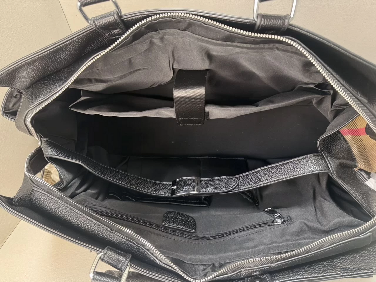 Prime Check Travel Bag – Stylish, Durable & Travel-Ready Essentials Carrier