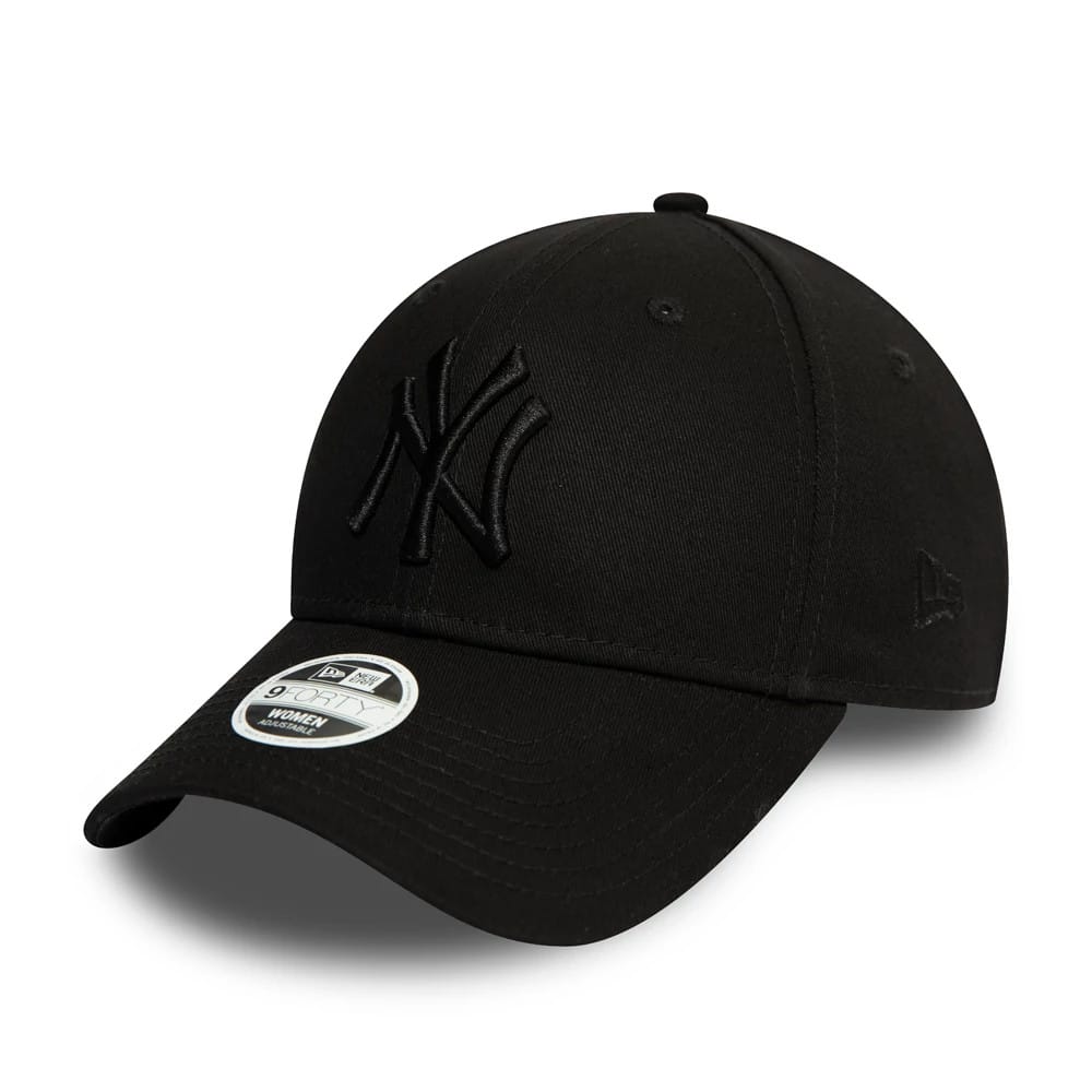 New York Yankees Essential Womens All Black 9FORTY Cap-kentox