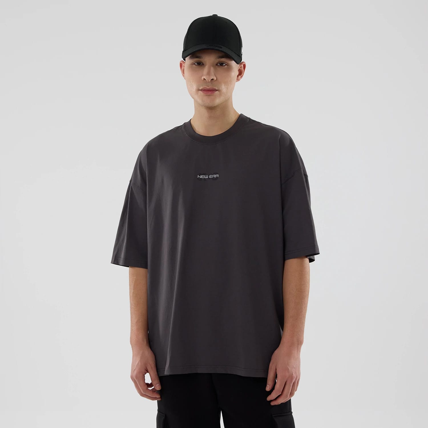 New Era NEC Logo Black Oversized T-Shirt-kentox
