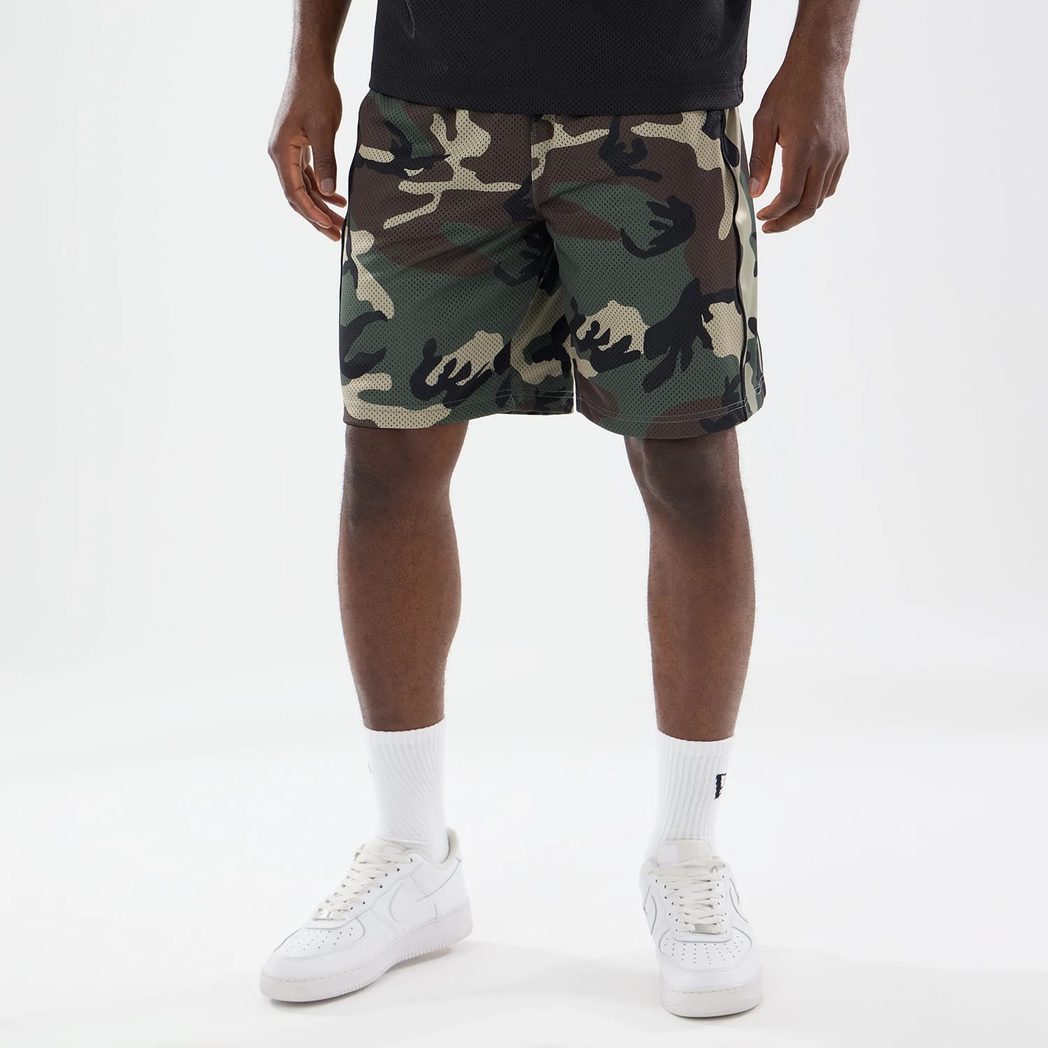 New Era Bermuda 6 Day Camo Oversized Shorts-kentox