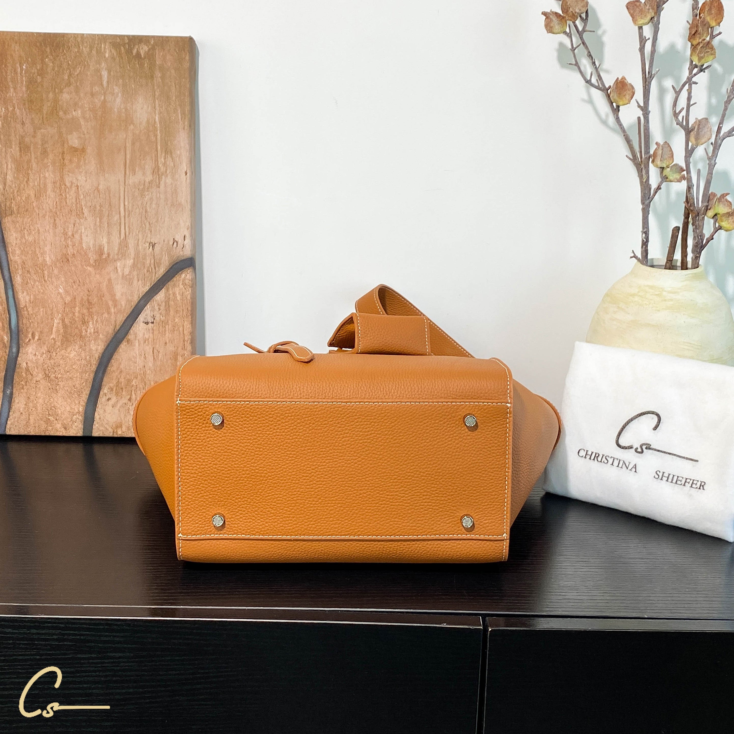 Timeless Chic Leather Tote