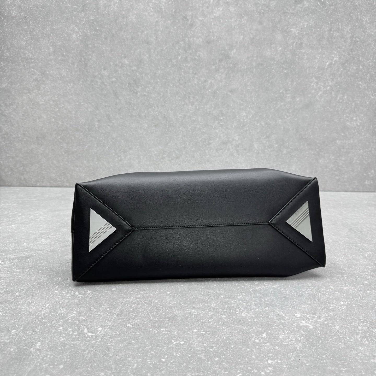 Noir Arc Tote Bag