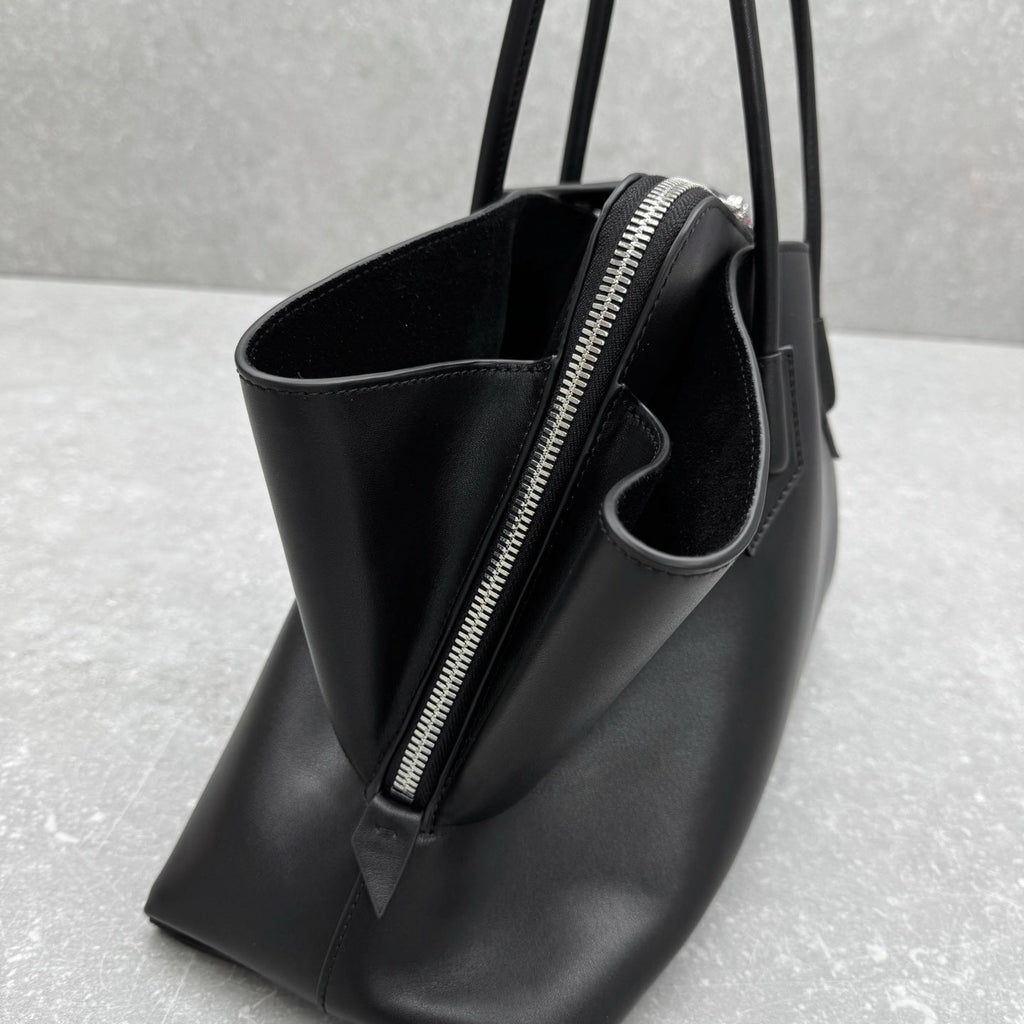 Noir Arc Tote Bag