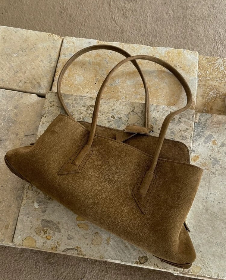 Arlo Suede Shoulder Bag – Elegant Everyday Crossbody Style