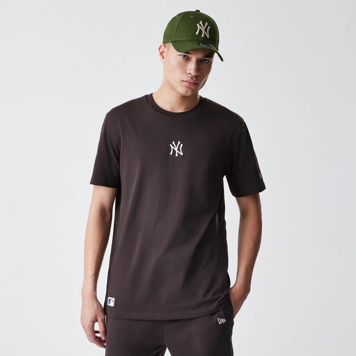 New York Yankees MLB Midi League Essential Dark Brown Oversized T-Shirt-kentox