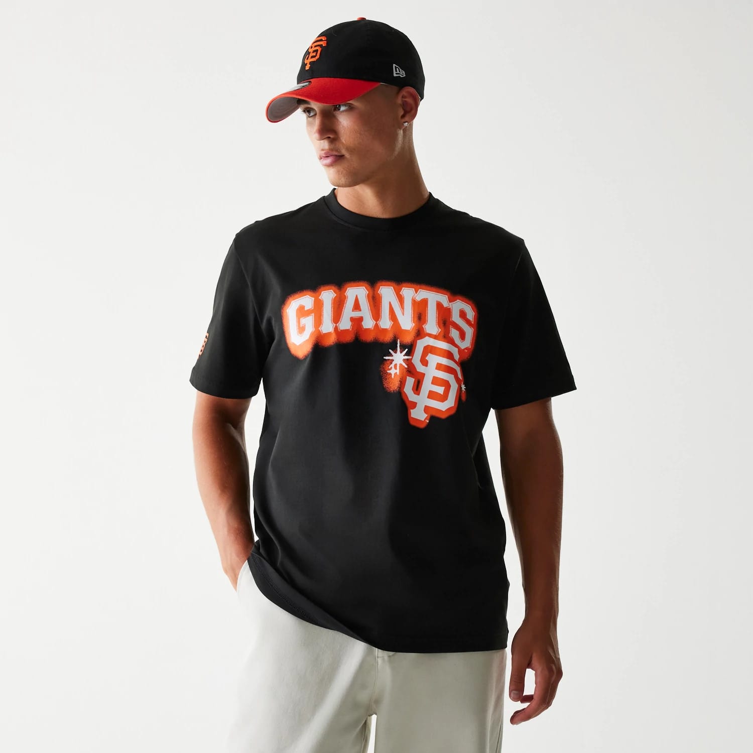 San Francisco Giants OVO x MLB Black T-Shirt-kentox