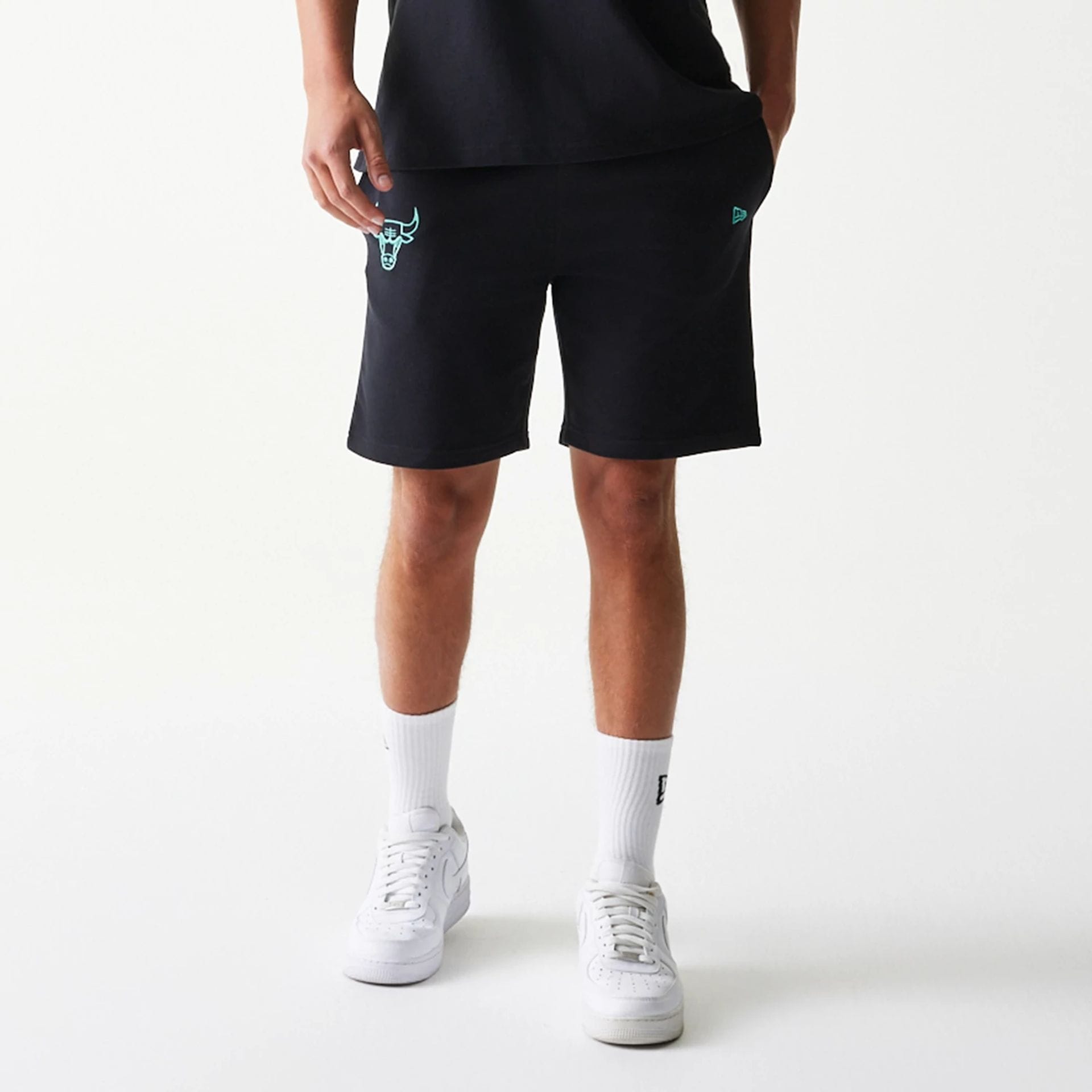Chicago Bulls NBA League Essential Black Shorts-kentox