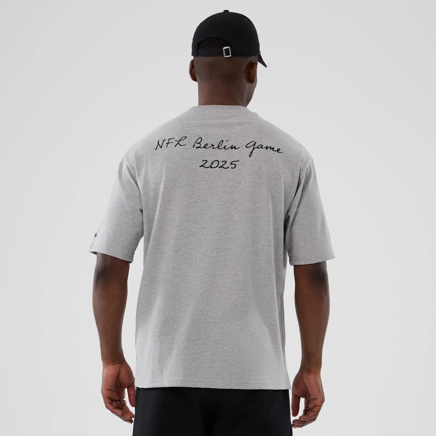 Atlanta Falcons NFL International Series Games 2025 Grey Premium T-Shirt-kentox