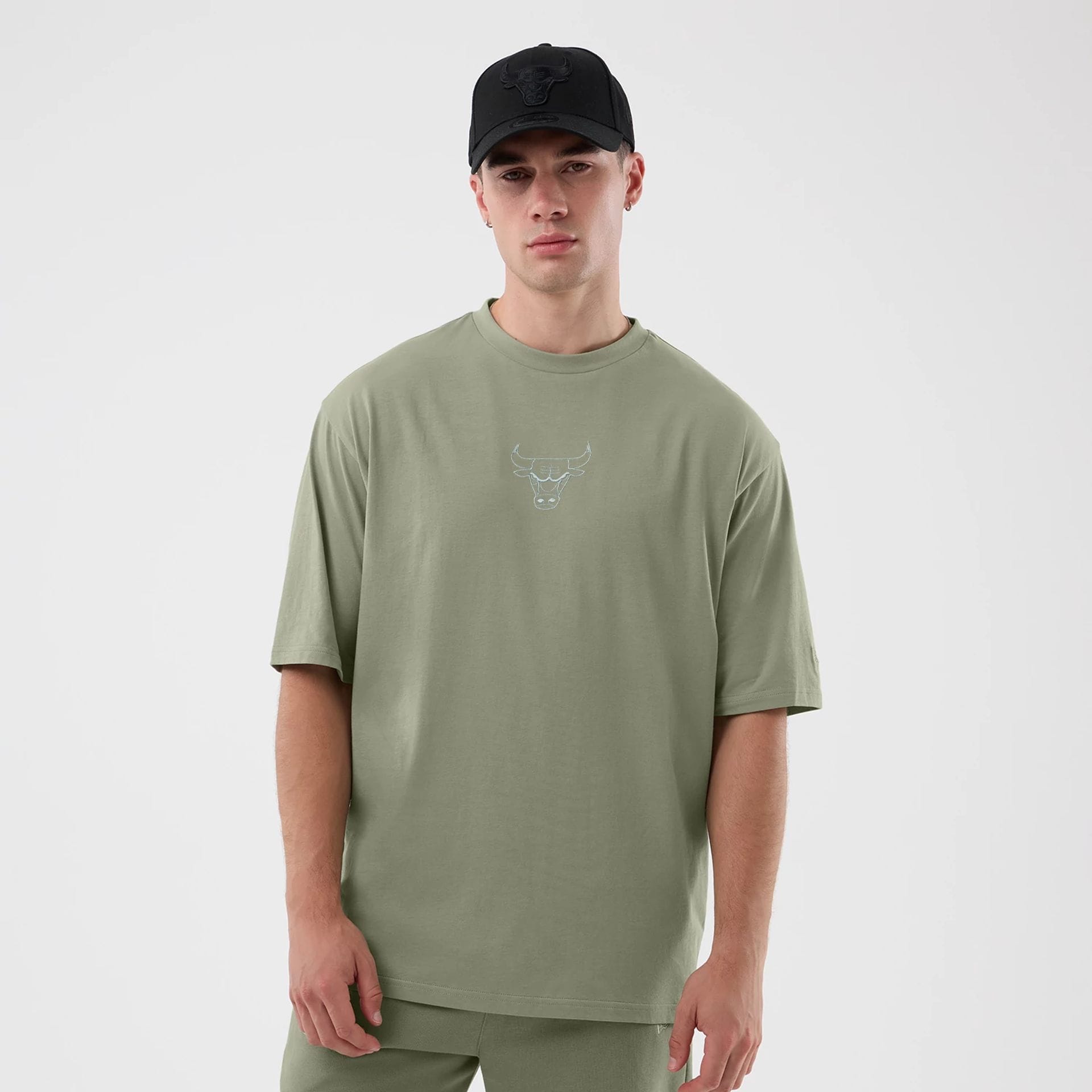 Chicago Bulls NBA League Essential Pastel Green Oversized T-Shirt-kentox