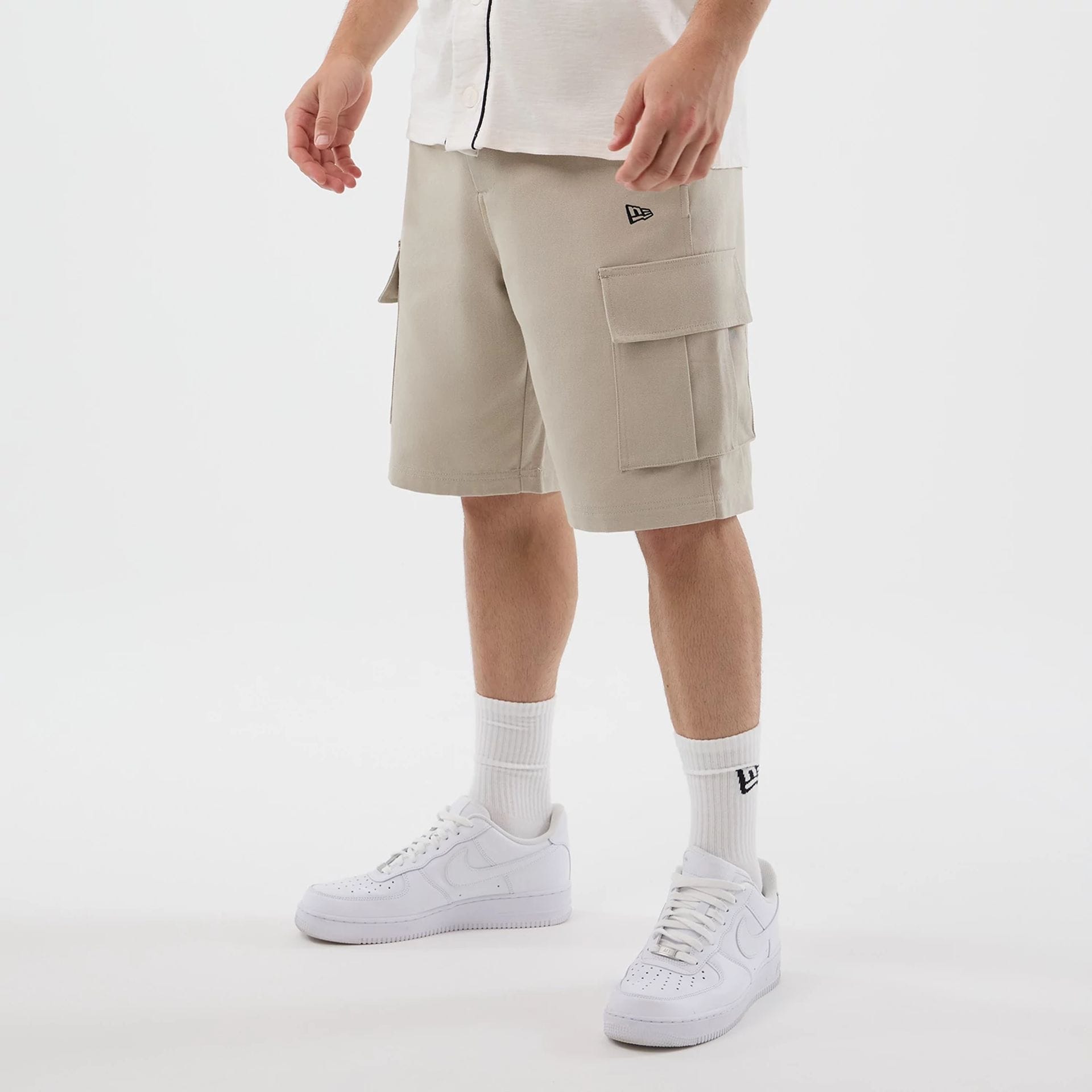 New Era Light Beige Cargo Shorts-kentox