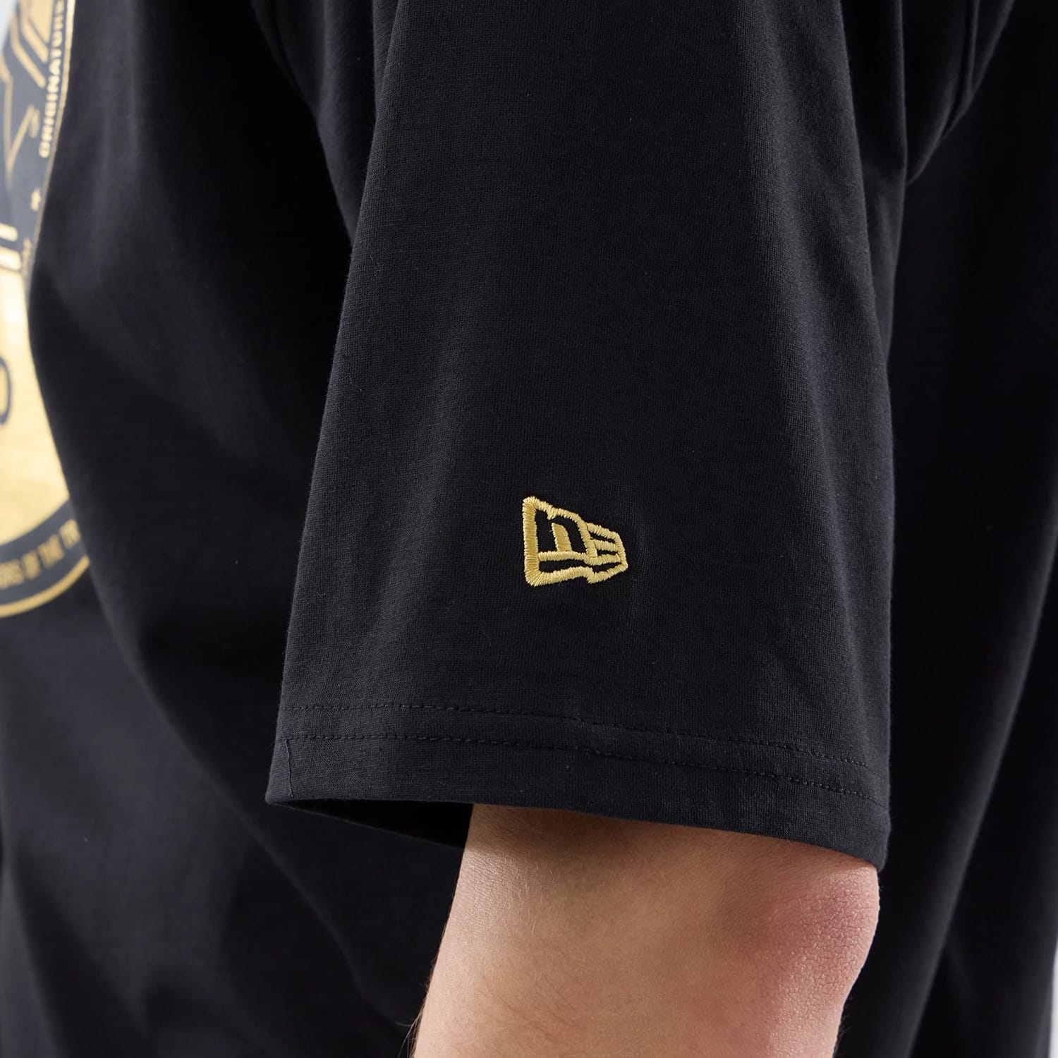 New Era Sticker Porto Black Oversized T-Shirt-kentox