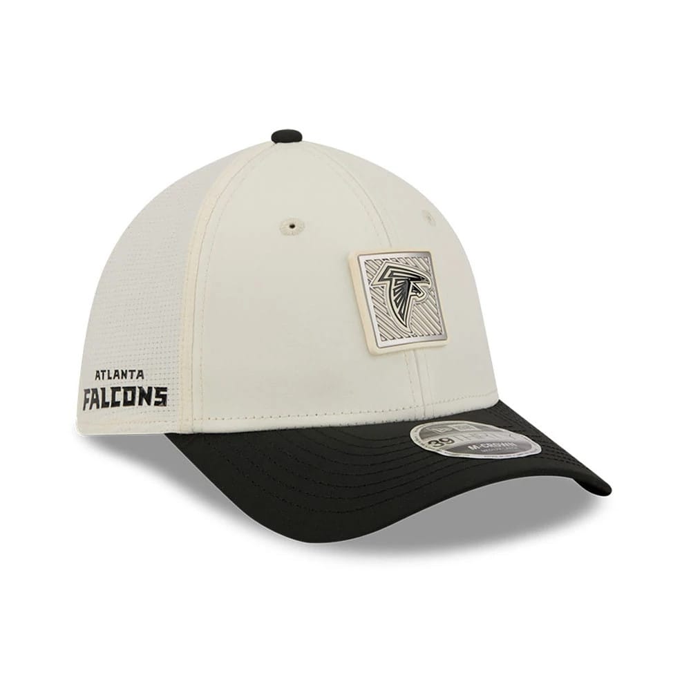 Atlanta Falcons NFL Training 2026 White 39THIRTY M-Crown Stretch Fit Cap-kentox