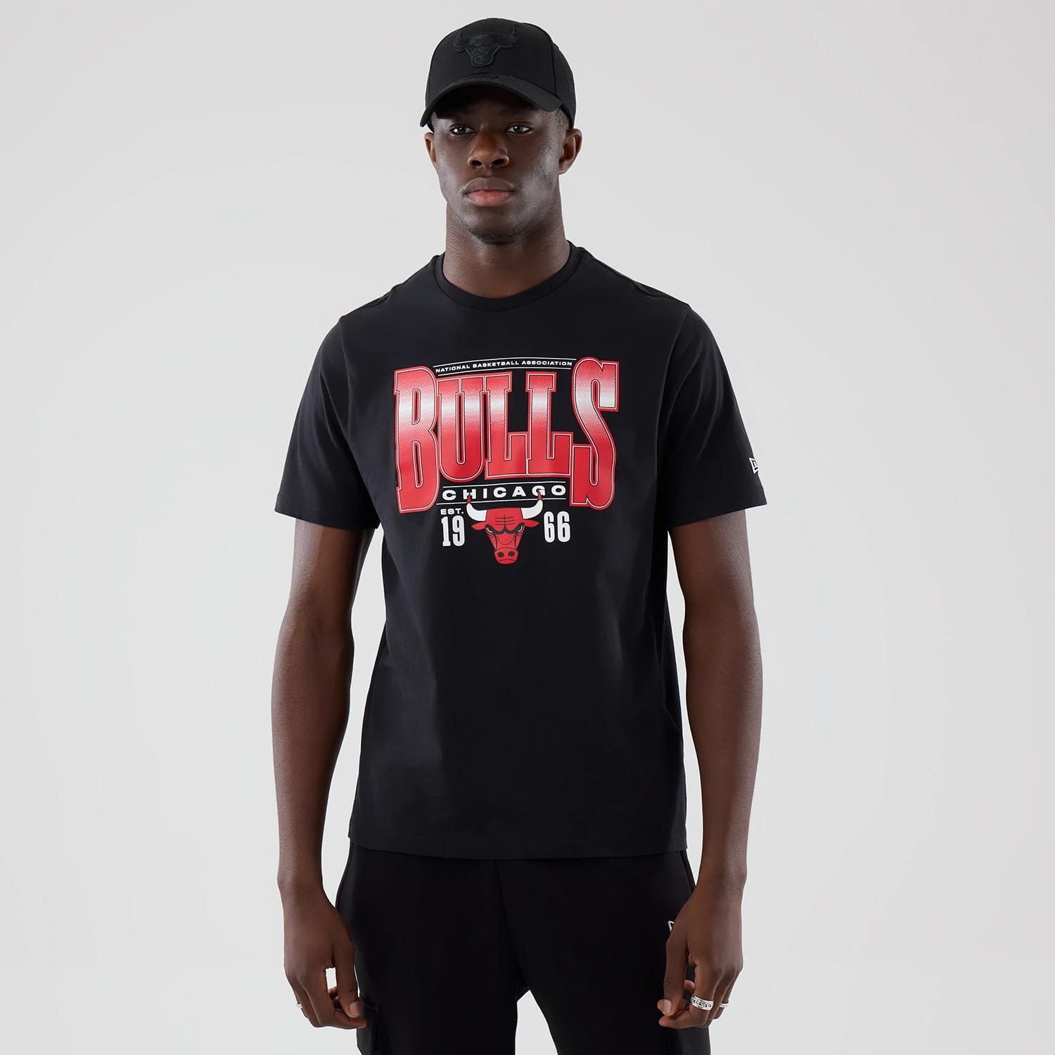 Chicago Bulls NBA Arch Graphic Black T-Shirt-kentox