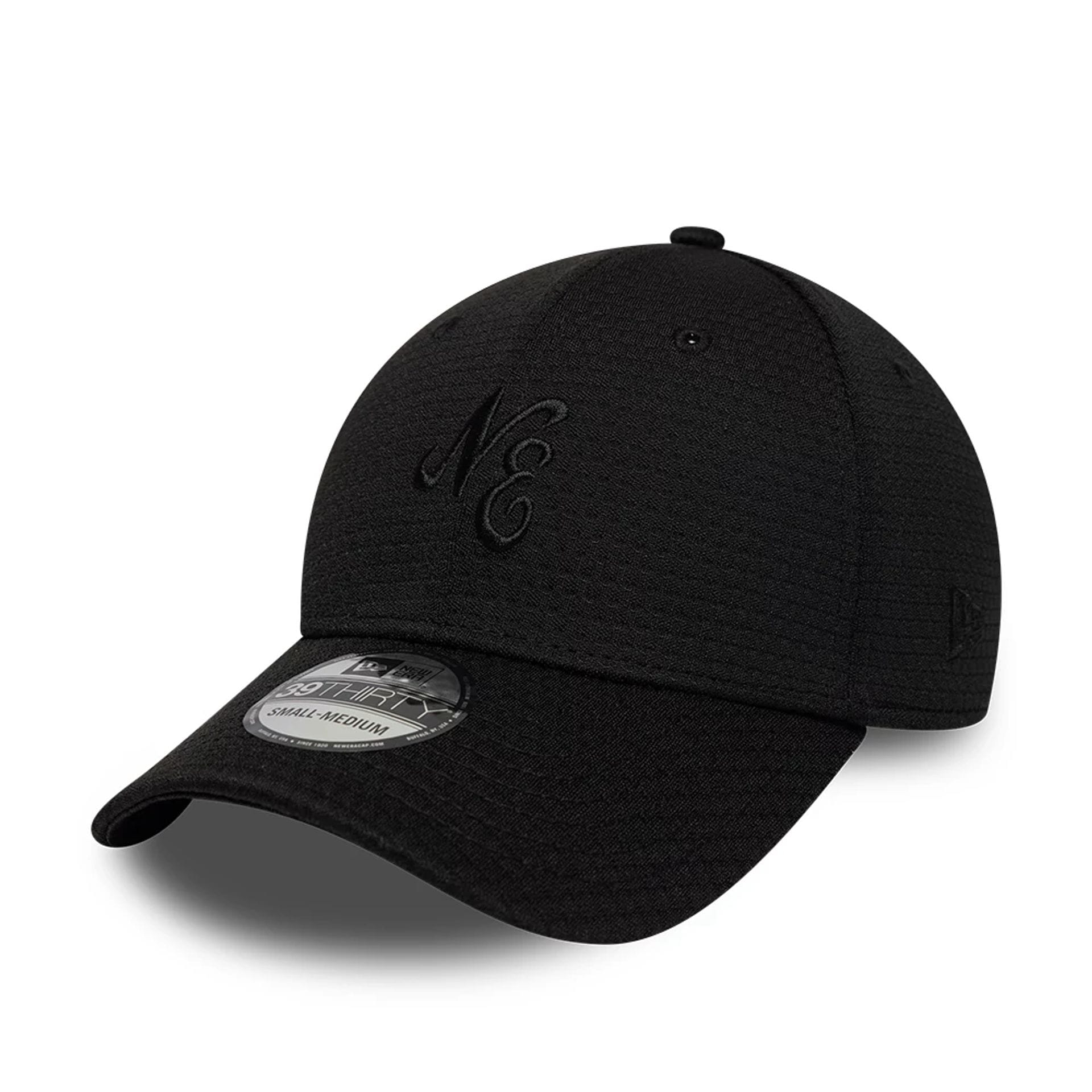 New Era Tech Black 39THIRTY Stretch Fit Cap-kentox