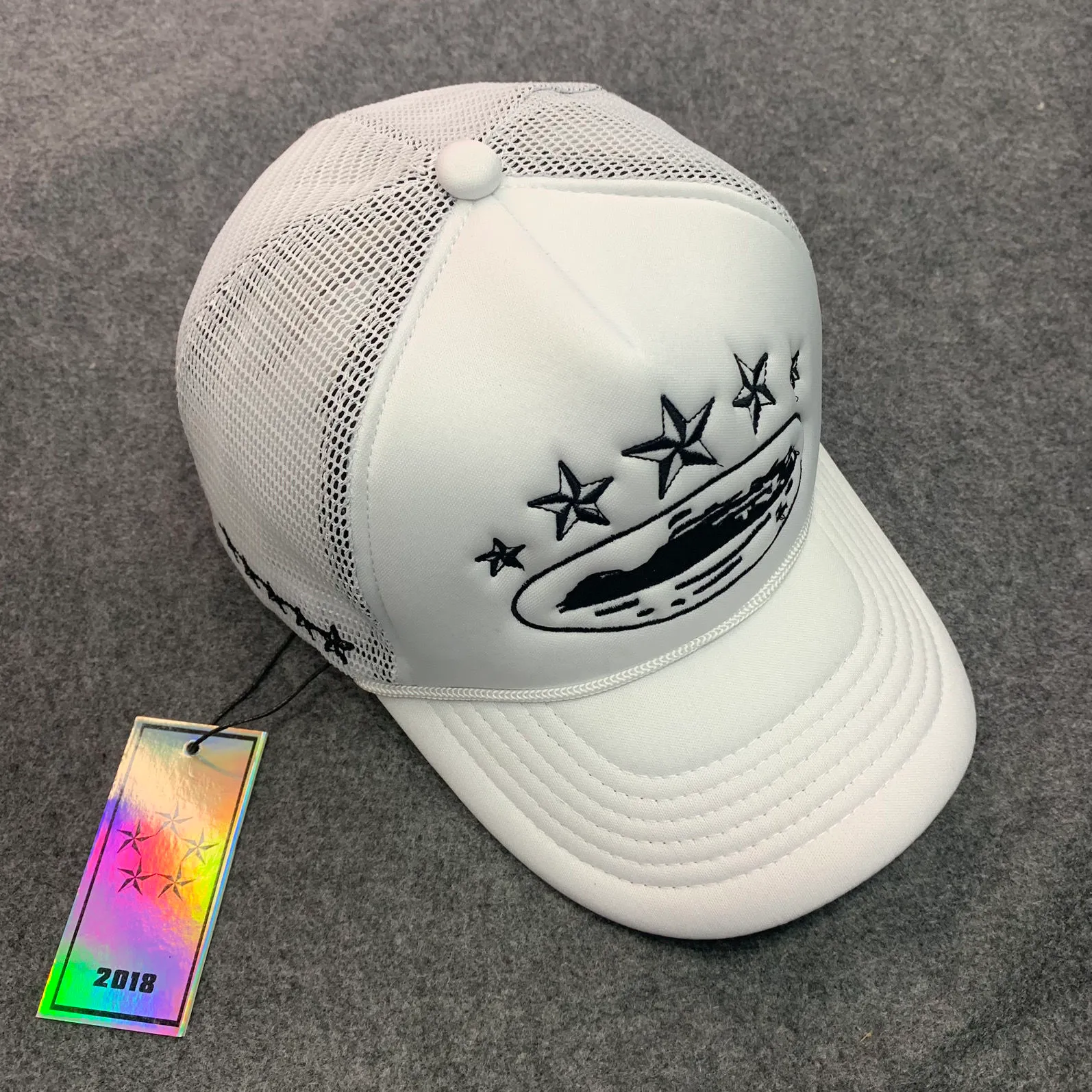 Island Unisex Mesh Trucker Cap Baseball Hat