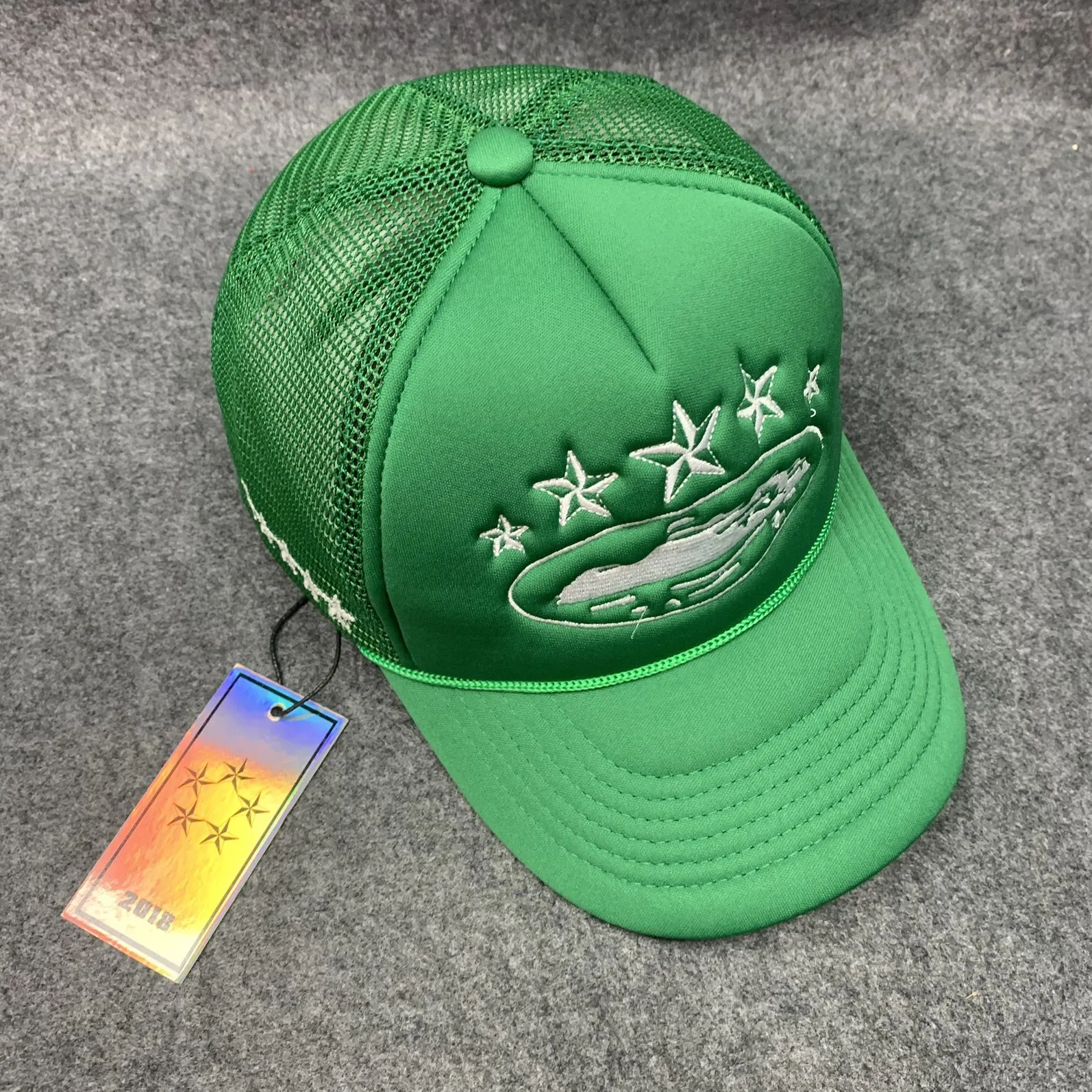 Island Unisex Mesh Trucker Cap Baseball Hat