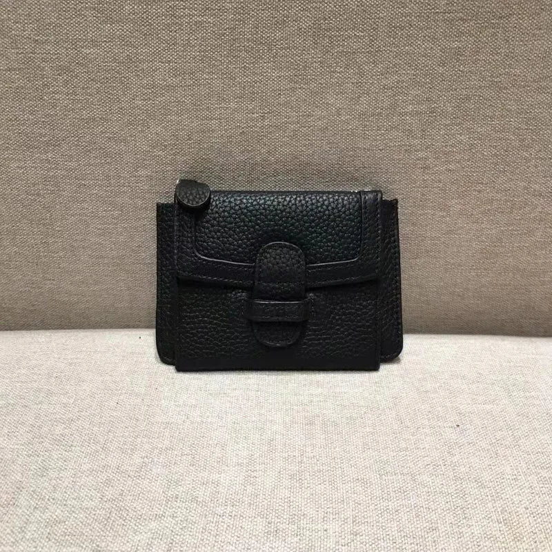 Elegant Blush Pebble Compact Wallet
