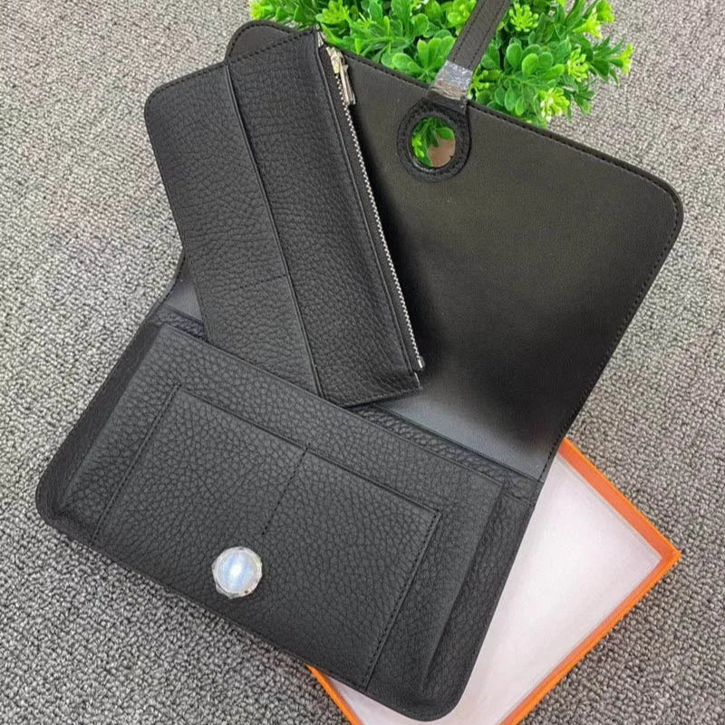 Large Grained Leather Wallet