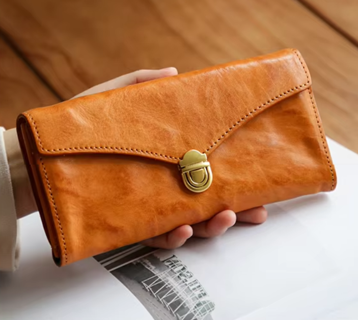 Vintage Leather Push-Lock Wallet