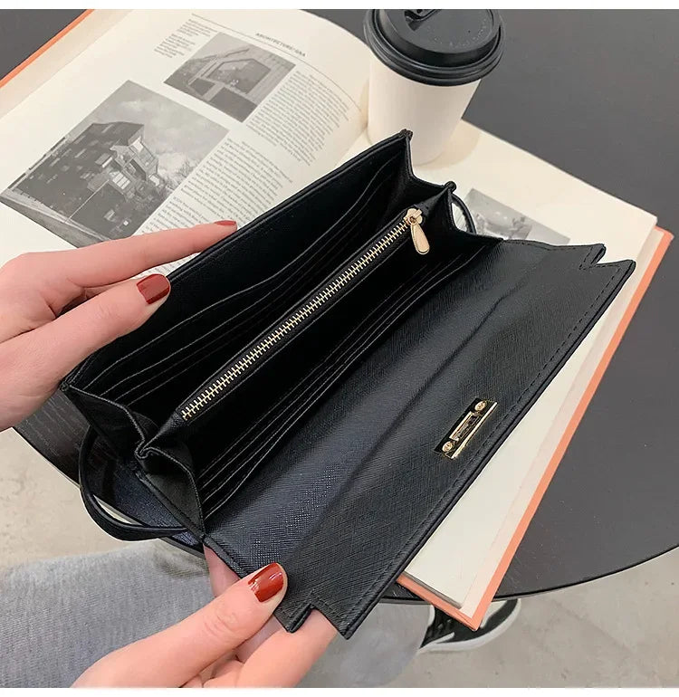 Elegant Leather Toggle Wallet