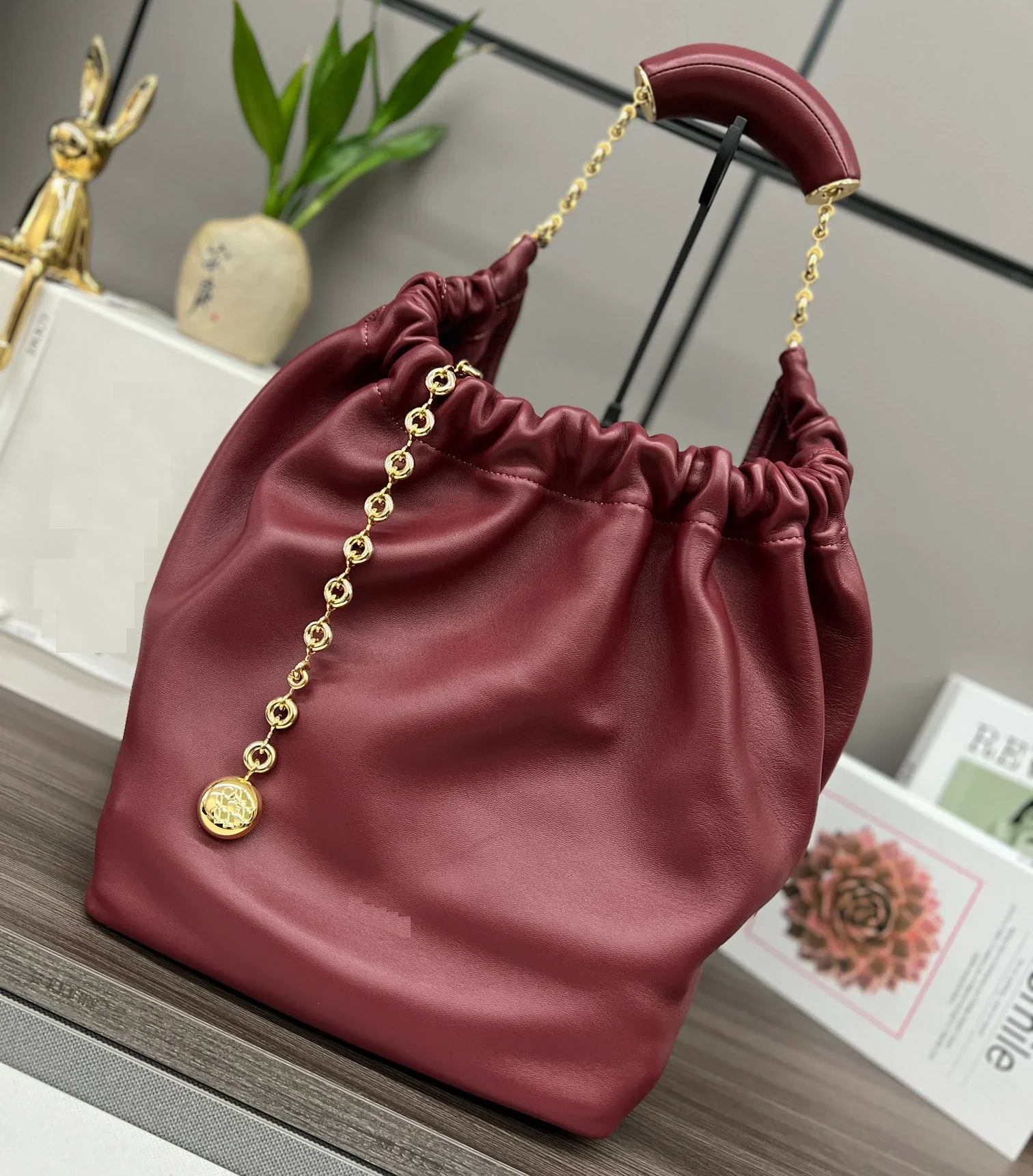 Medium Nappa Lambskin Squeeze Bag