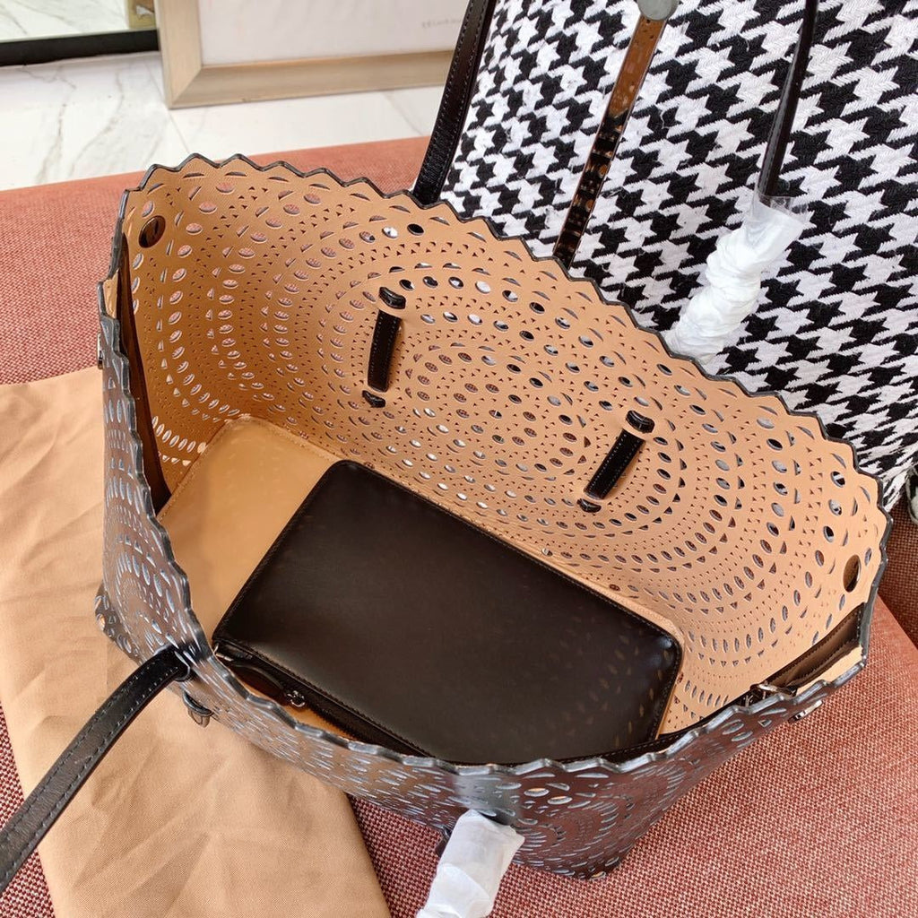 Stylish Hollow-Out Tote Bag