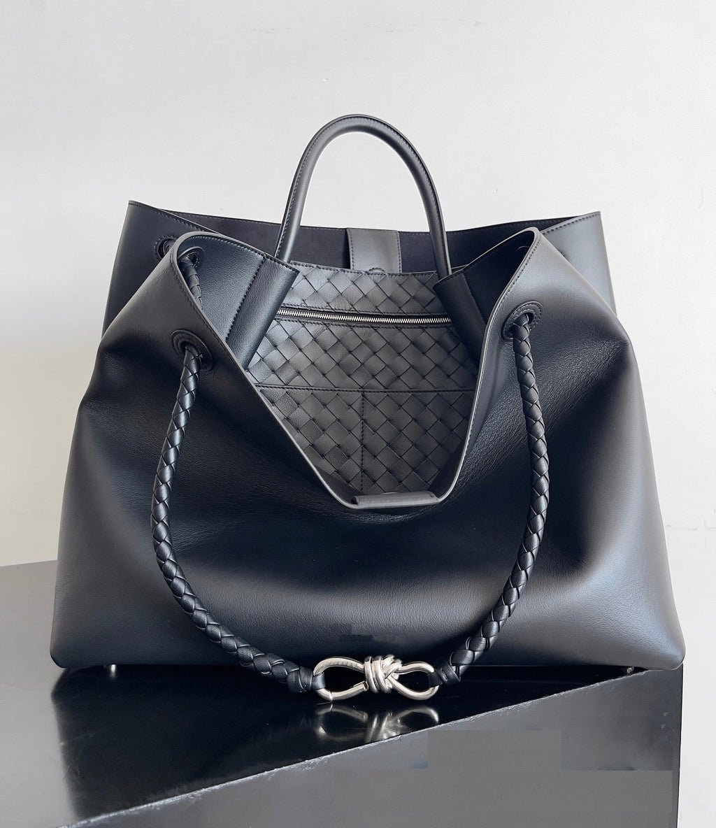 Spacious Everyday Tote Bag