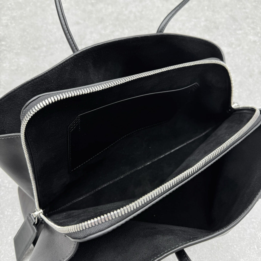 Noir Arc Tote Bag
