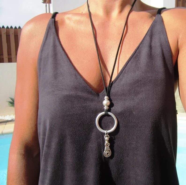 Bohemian Silver Ring Pendant Necklace with Elegant Artisan Charm
