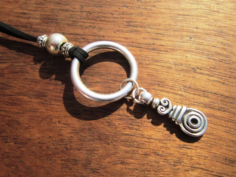 Bohemian Silver Ring Pendant Necklace with Elegant Artisan Charm