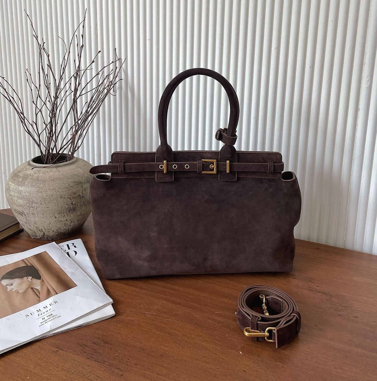 Stylish Leather Buckle Handbag for Everyday Elegance